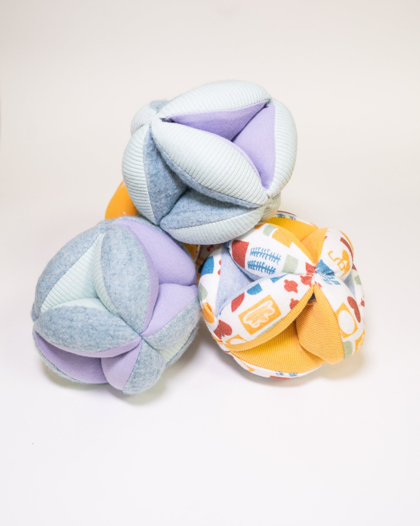 Balle de préhension évolutive Apushi